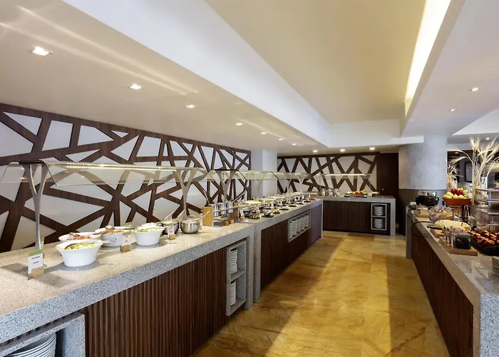 Doubletree By Hilton Santa Fe 4*